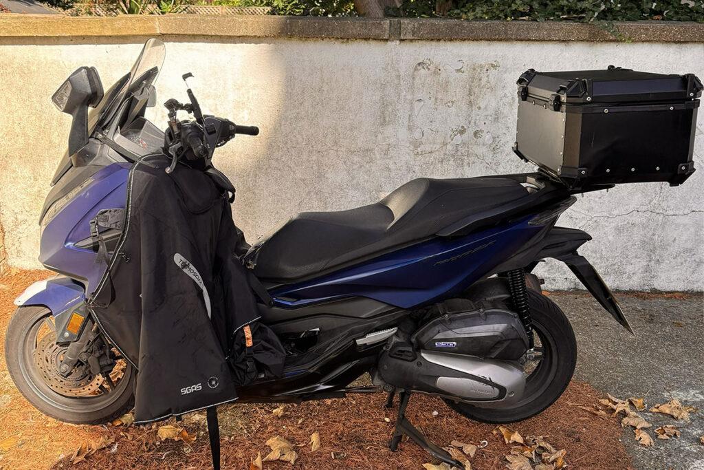 Blue HONDA FORZA